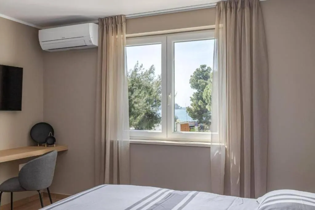 Vista Mare Apartment Porec Croatia