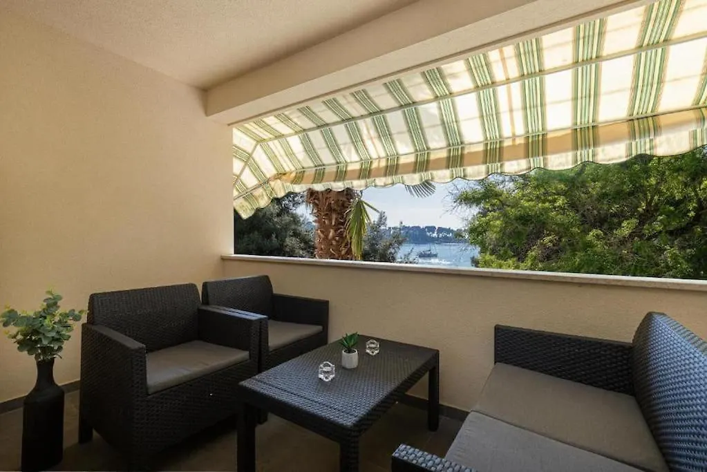 Vista Mare Apartment Porec Croatia